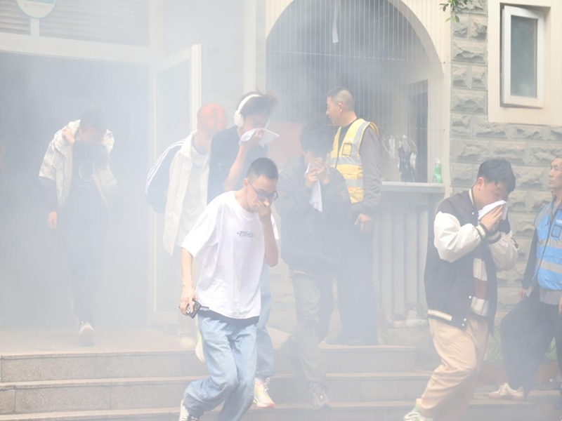 1714095125905220.png 图片2.png