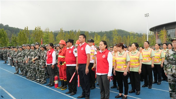 图片2 图片2